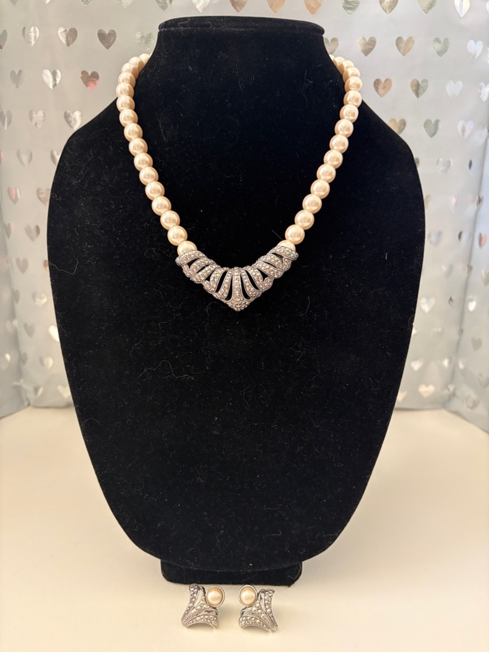 Pearl and Crystal Statement Necklace with Matching Earrings - Ivory vintage